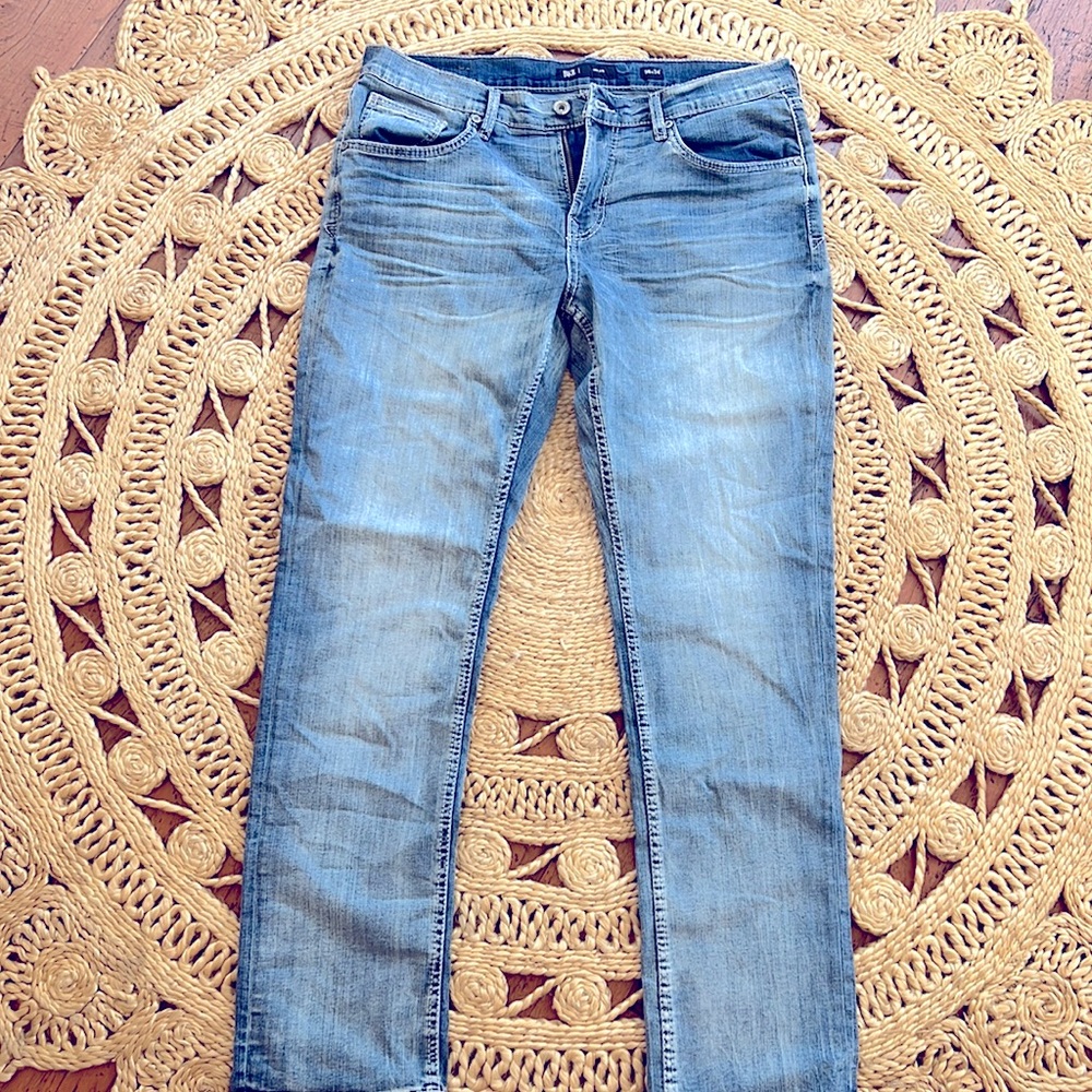 Nolan buckle jeans 36x34, never have been worn.